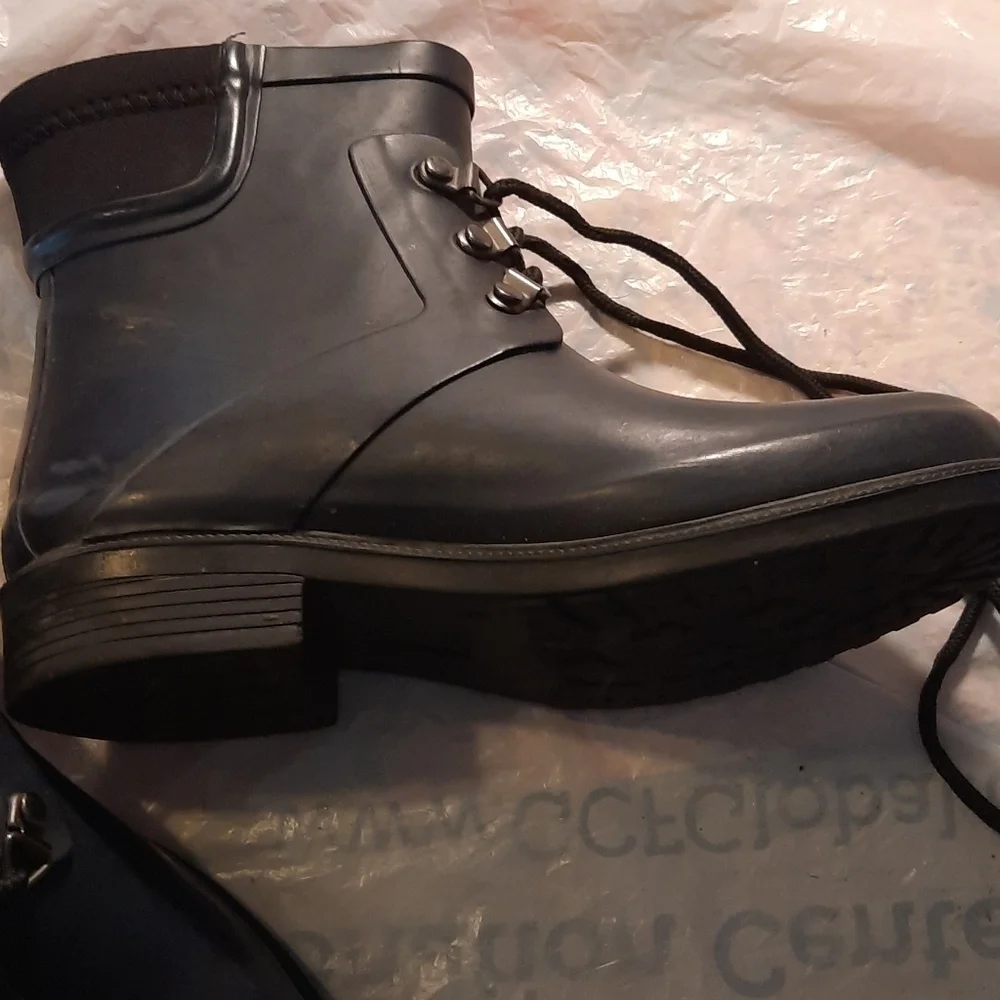 Fab Feet Rain 👢 Boots Women's